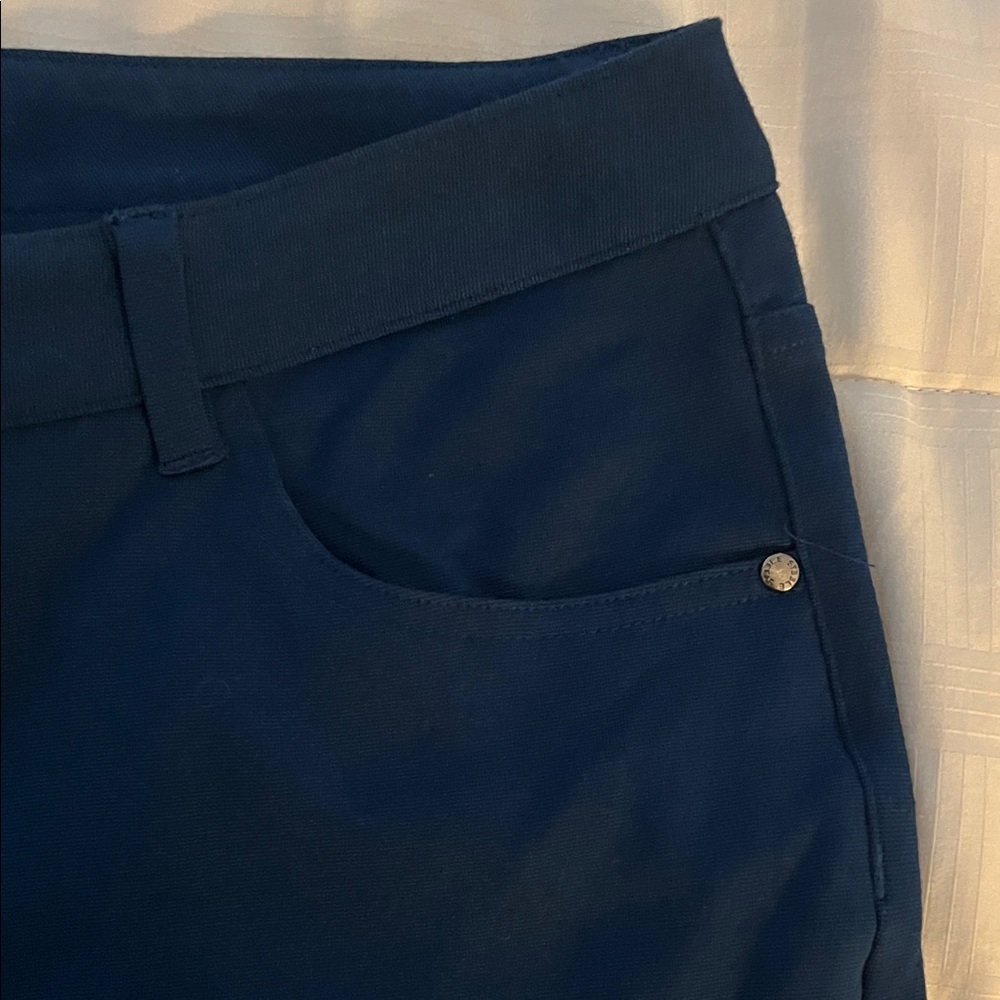 Men's Navy Blue Shorts - Picture 3 of 3